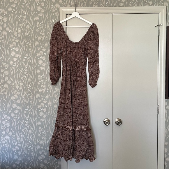 Slow Sunday Dresses & Skirts - Slow Sunday Brown Paisley Dress